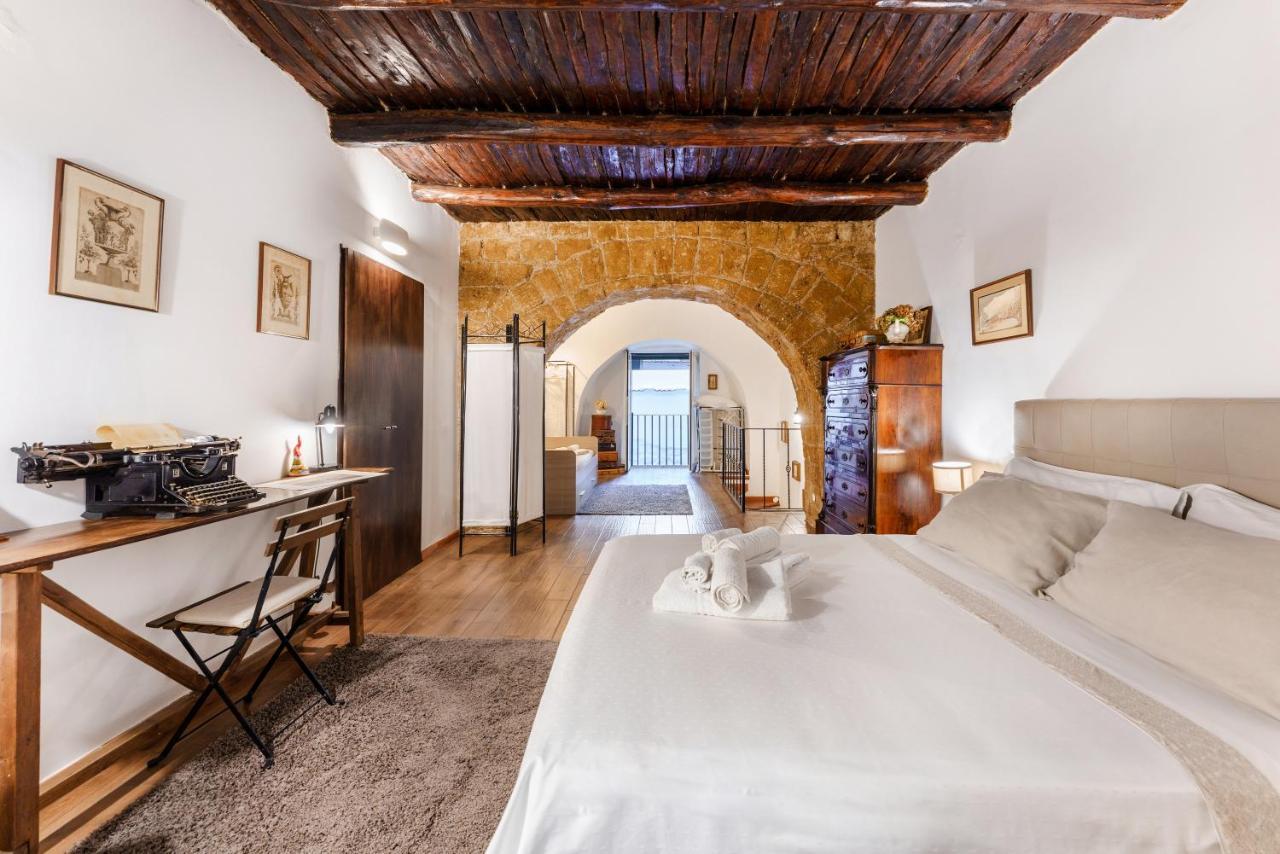 La Storia Apartment Naples